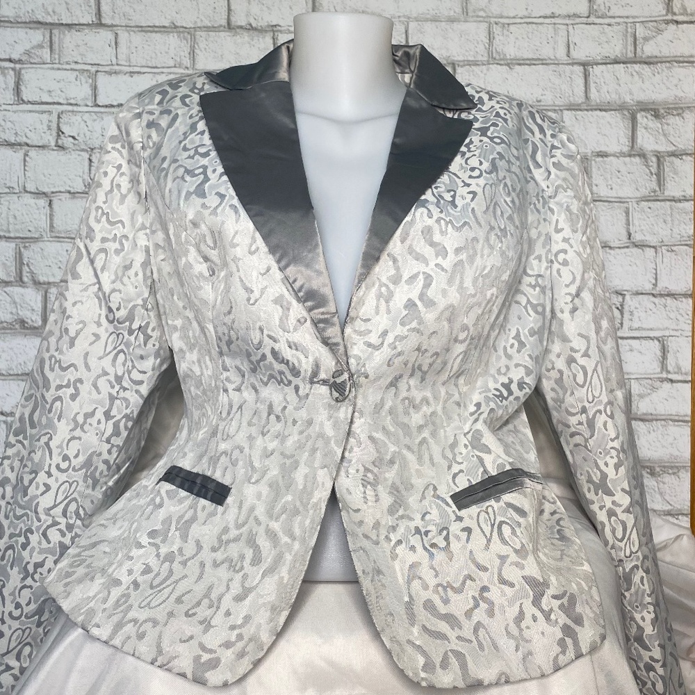 Formal Jacket Grey & Silver Print Size 44